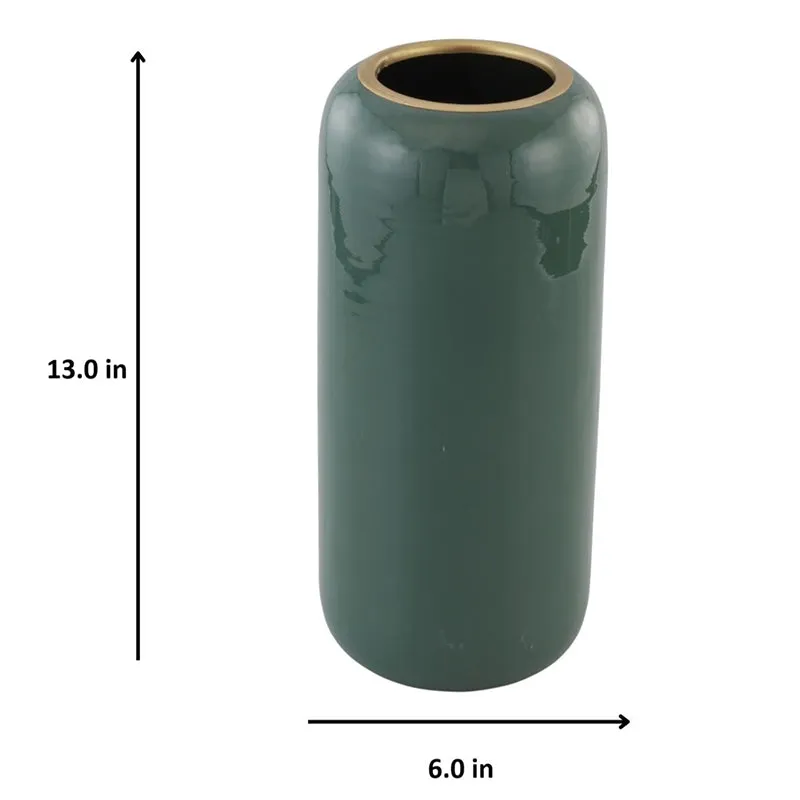 Cylindra Iron Vase media 5
