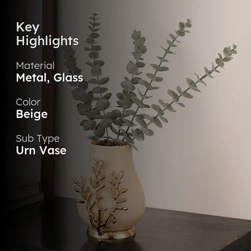 Fern Charm Vase media 2