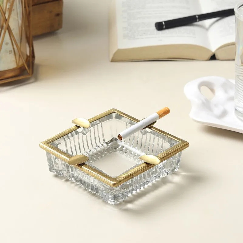 Cindrix Glass Ash Tray media 3