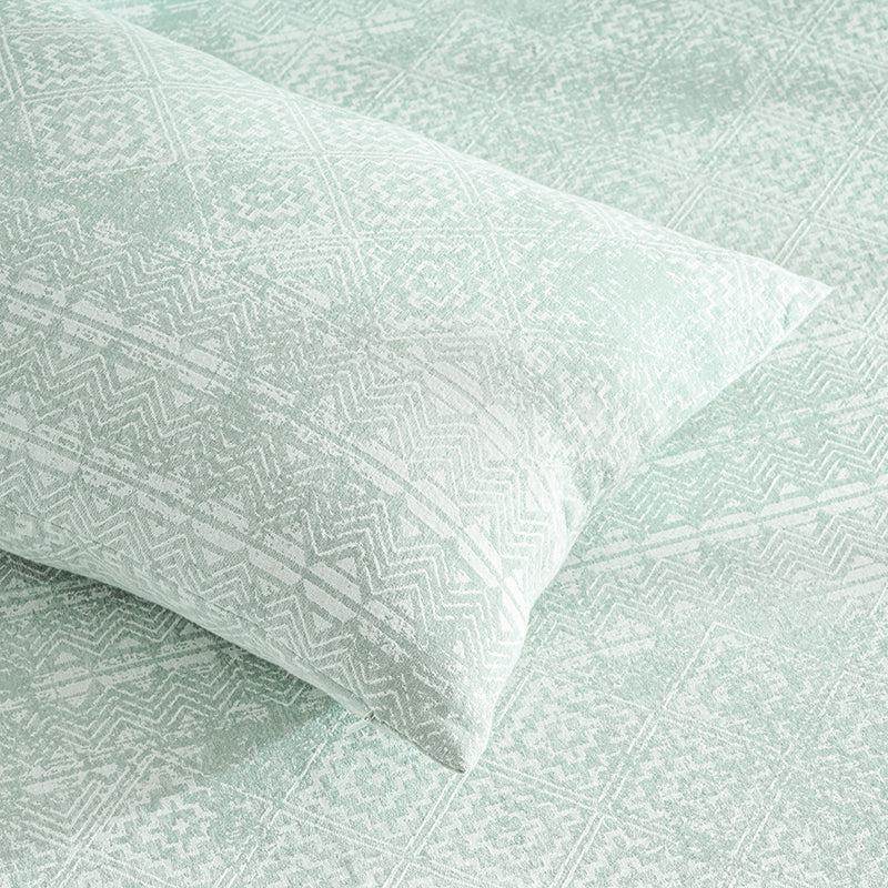 Nordic Calm Bed Cover - Sage Green media 4