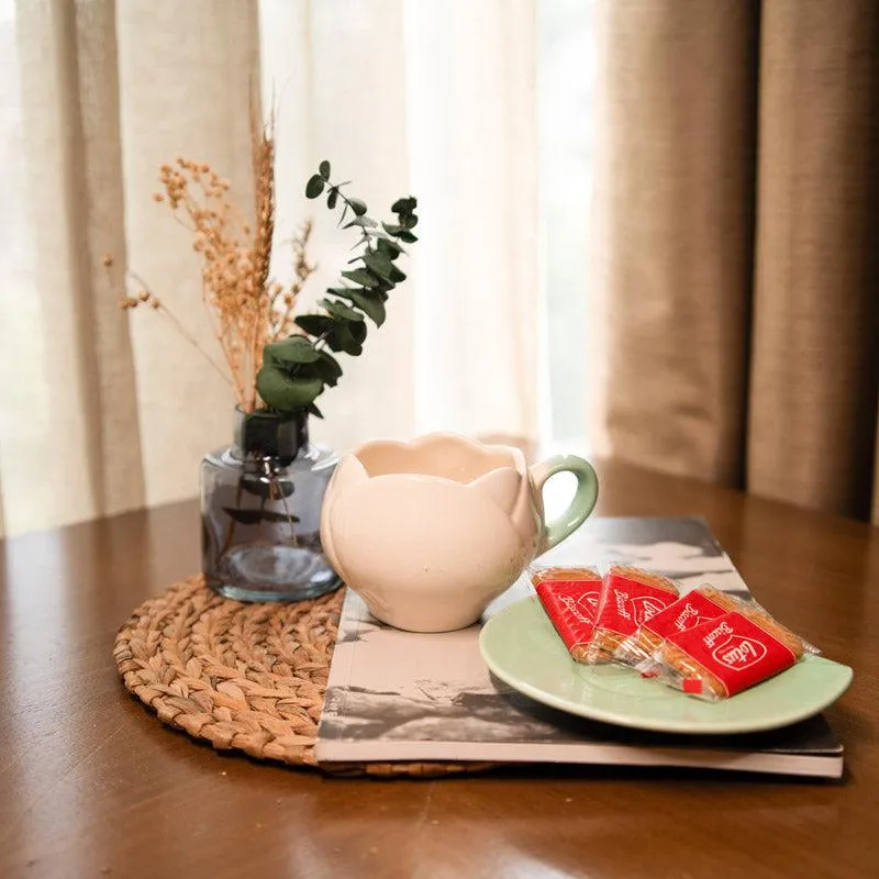 Tulip Glaze White & Green Mug & Saucer (300 Ml) - Two Piece Set media 1