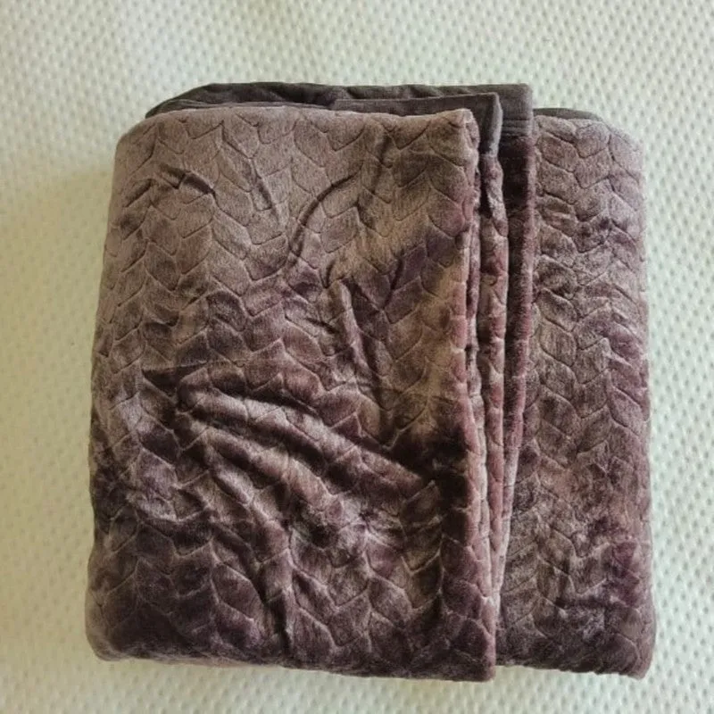 Plushyn Solid Woolen Blanket (Grey) - 300 GSM media 4