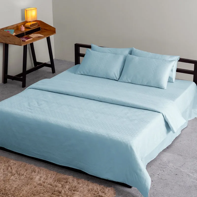 Diamond Dazz Fitted Jacquard Cotton Bedseet (Pale Blue) - 300 TC media 1