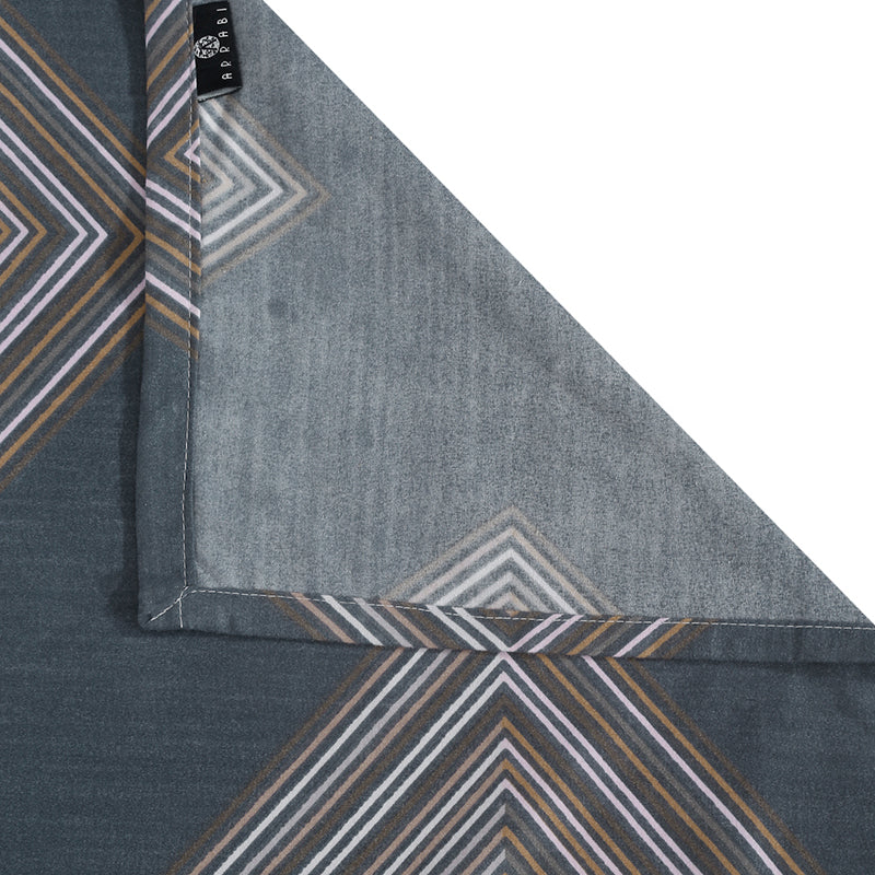 Quad Quest Geometric Bedsheet - 130 GSM media 6