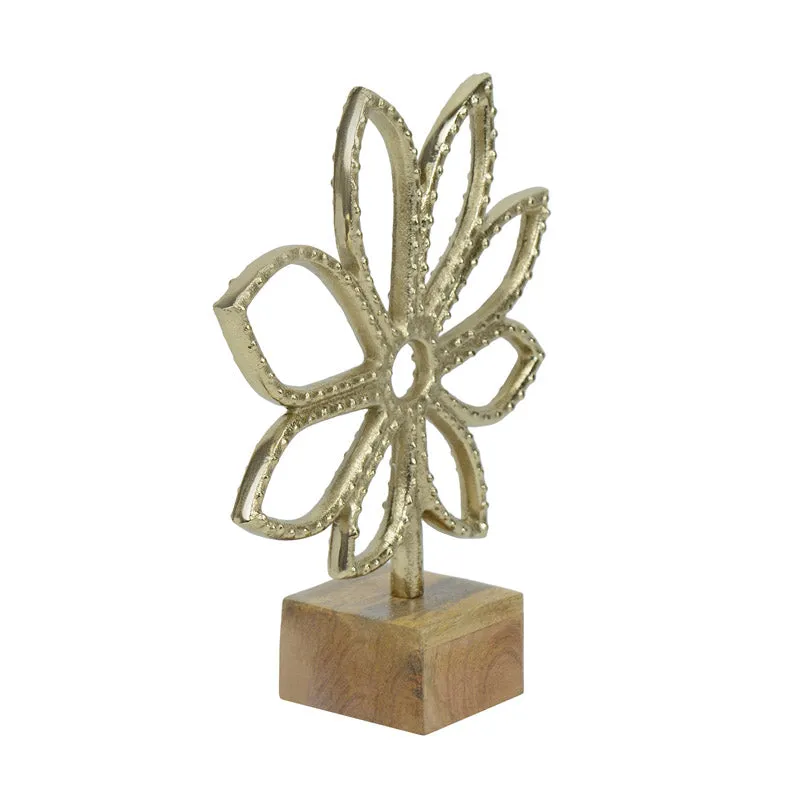 The Leaf Lamino Showpiece - Gold media 4