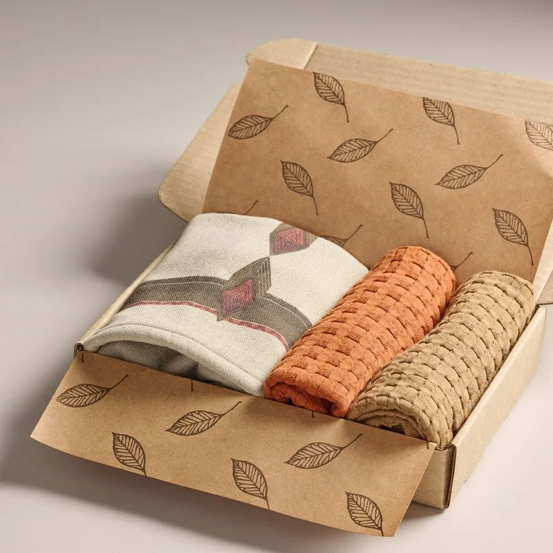 Heritage Bamboo Cotton Hand Towels with Box - Set Of Three media 3