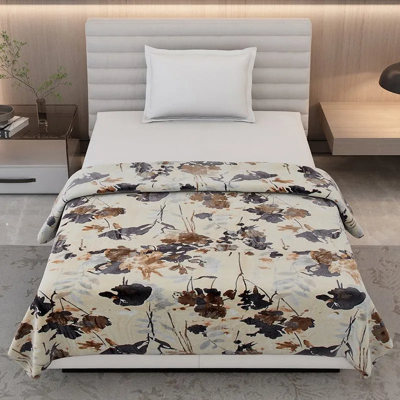 Monte Carlo Beaura Floral Print Polyester Blanket (Multicolor) - 350 GSM media 3