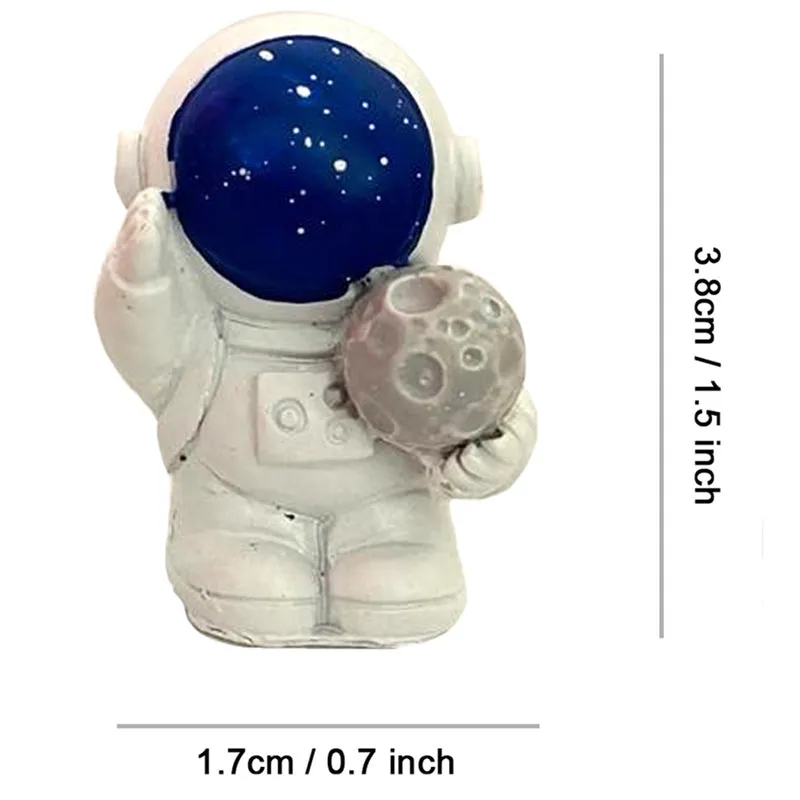 Astronauts Resin Showpiece - Set Of Four media 5