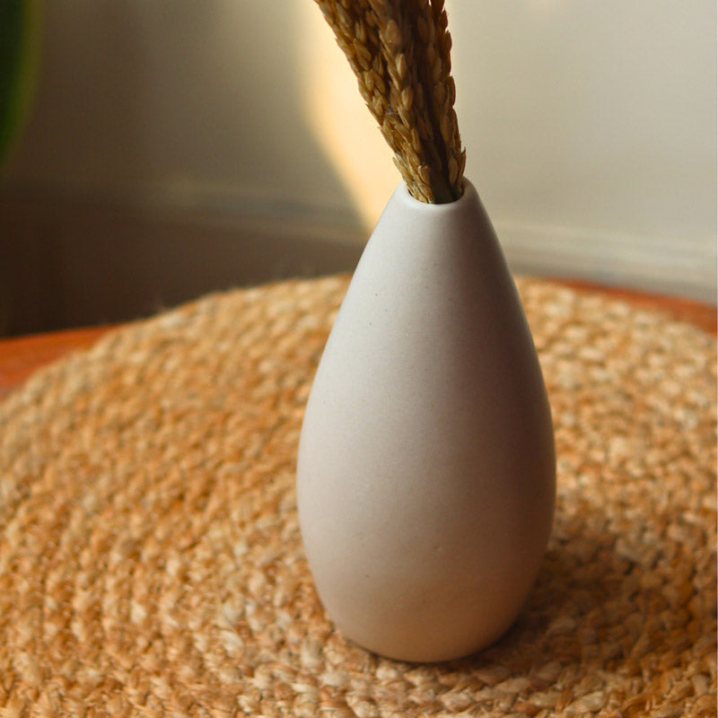 Earthia Ceramic Vase - Three Piece Set media 5