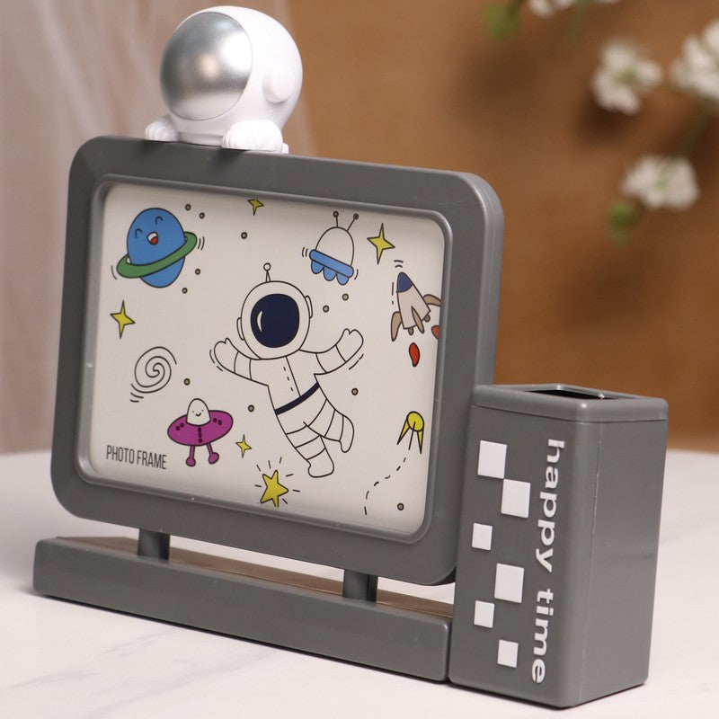 Cosmo Aura Plastic Photo Frame - Grey media 6