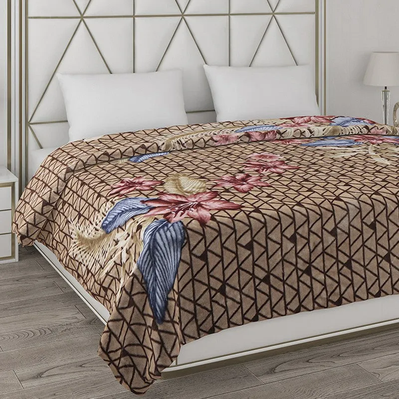 Monte Carlo Floral Fusion Blanket - 800 GSM media 4