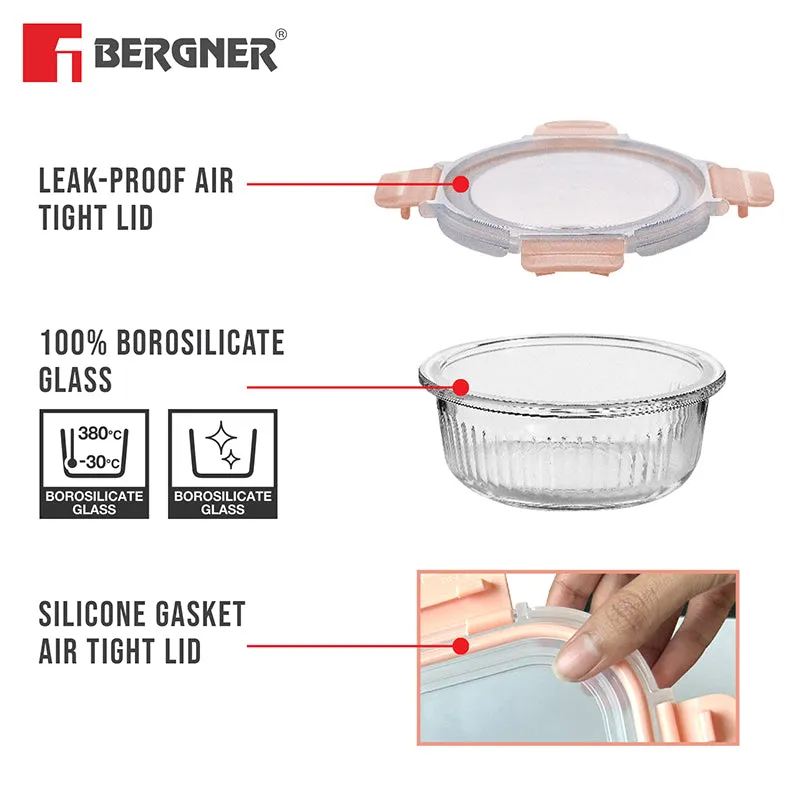 Close view of airtight lid and silicone gasket on glass tiffin