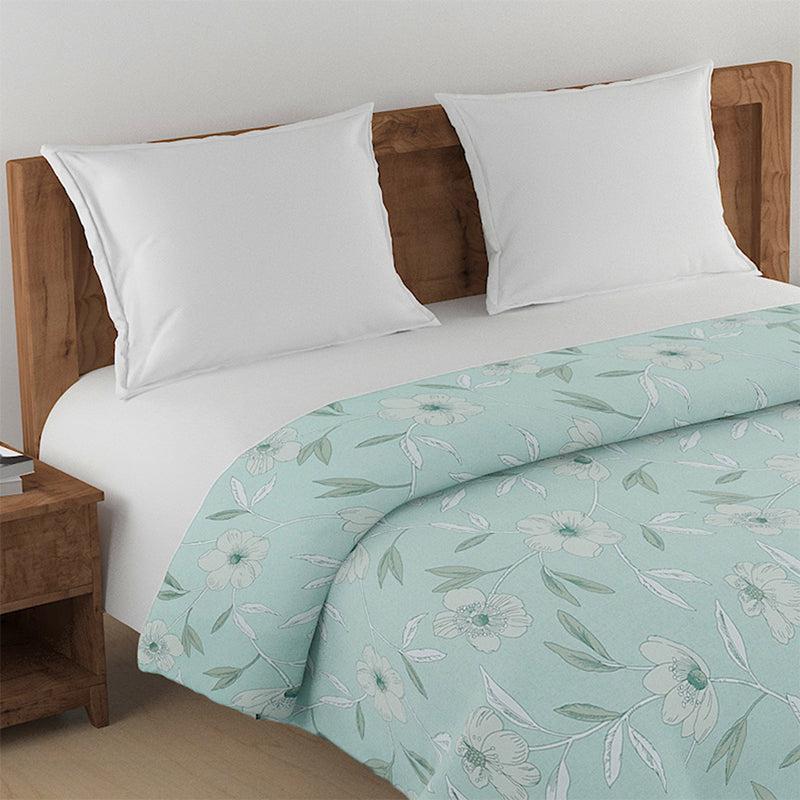 Swayam Aster Floral Cotton Comforter (Green) - 150 GSM media 3