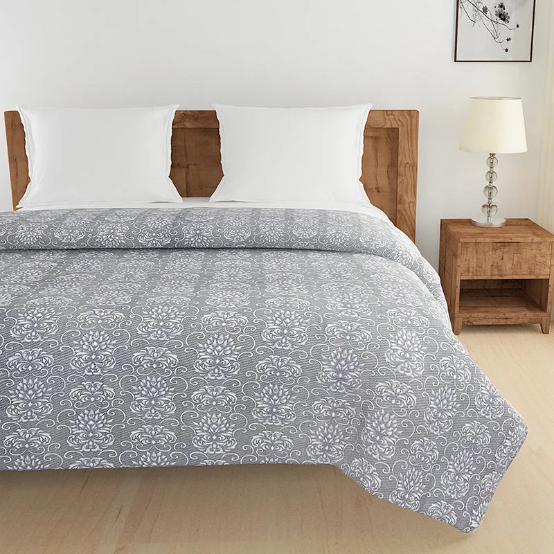 Swayam Hanalei Cotton Comforter - 150 GSM media 4