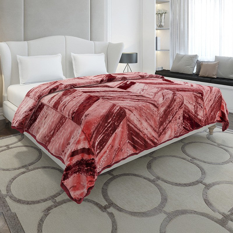 Monte Carlo Verticle Cascade Blanket (Maroon) - 606 GSM