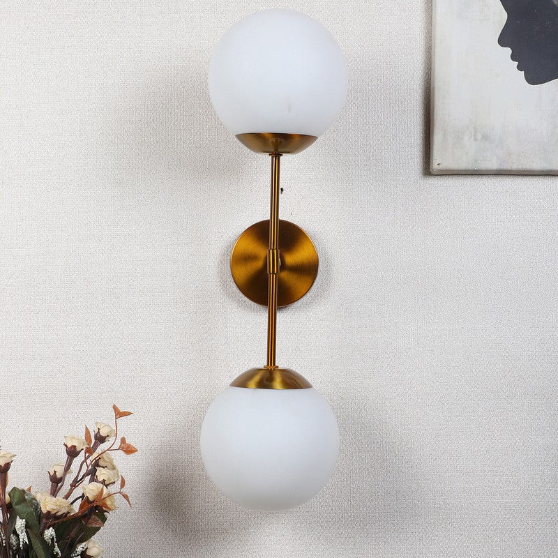 Iraara Iron Wall Lamp media 3