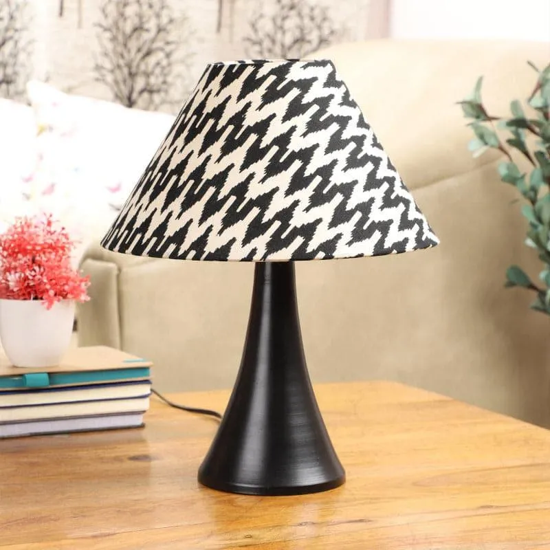 Chevronic Bowie Fabric Table Lamp - Black,White media 3