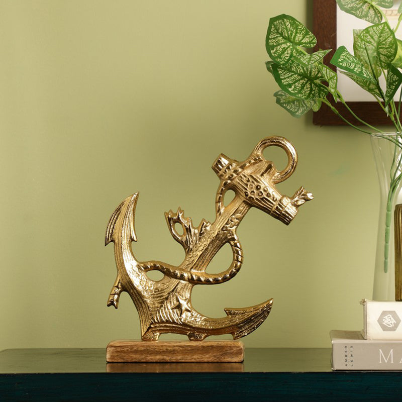 Nautical Charm Showpiece