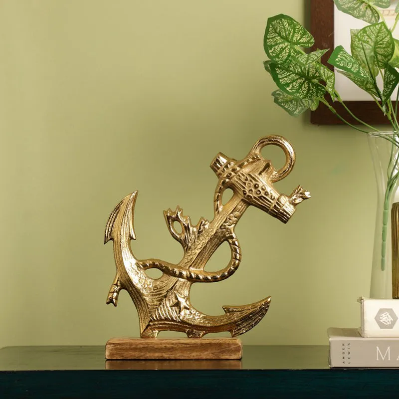 Nautical Charm Showpiece media 1