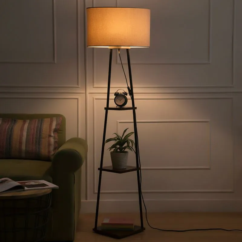 Seria Black Pyramid Floor Lamp media 1