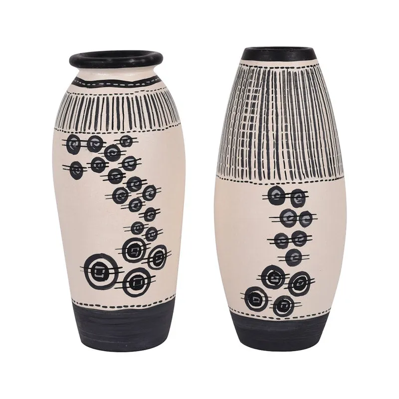 Vishaka Terracotta Vase - Set of Two media 3