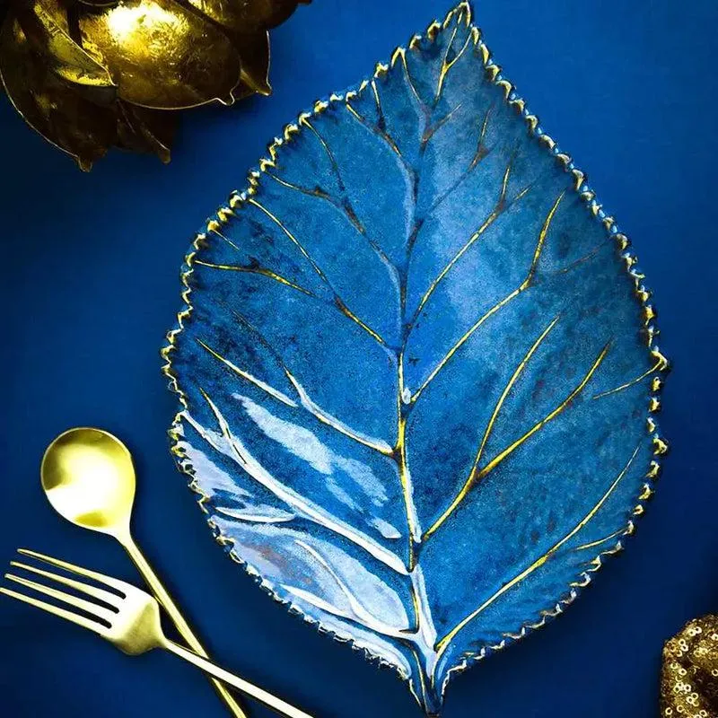 Givara Leaf Handmade Ceramic Platter media 1