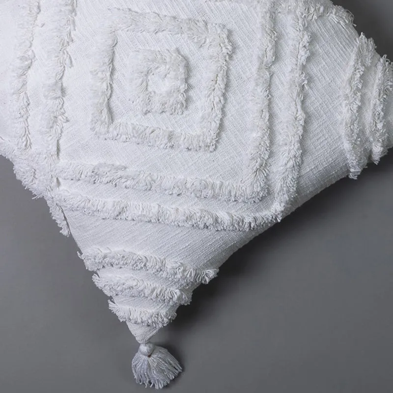 Weft Knot Tufted Cushion Cover media 4