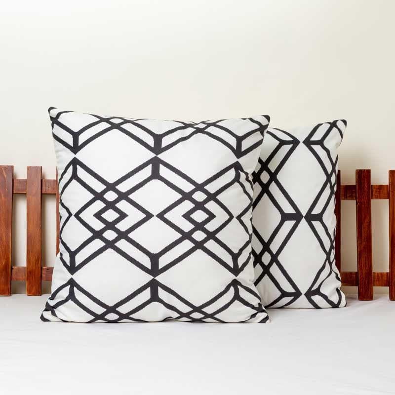 Moda Geometro Printed Cushion Cover media 3