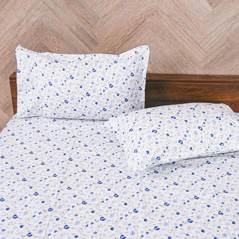 Avani Floral Cotton Bedsheet (Blue) - 180 TC media 4