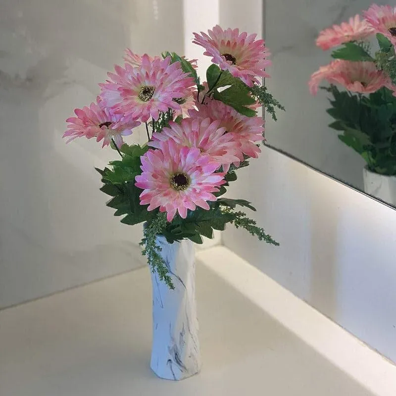 Faux Daisy Garabara Flower Bunch - Pink media 3