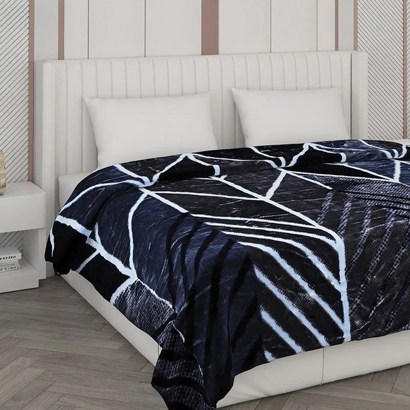 Monte Carlo Midnight Mirage Blanket - 850 GSM media 5