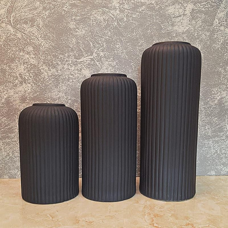 Pasha Ceramic Vase (Black) - Set Of Three media 3
