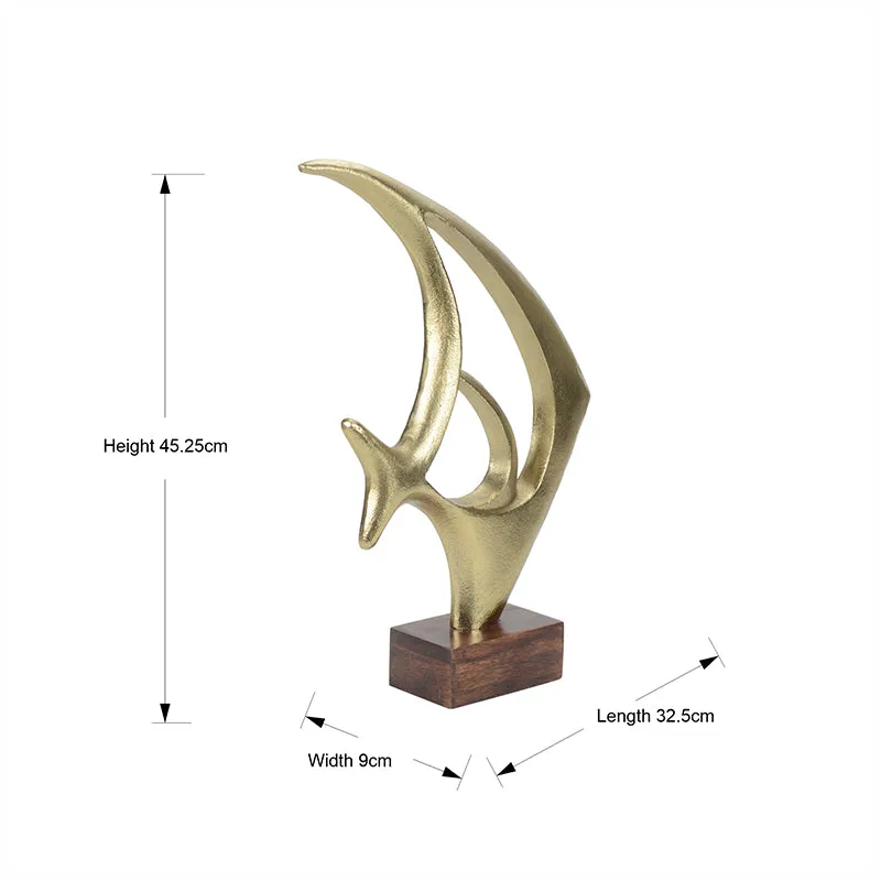 Auric Antlers Showpiece media 6