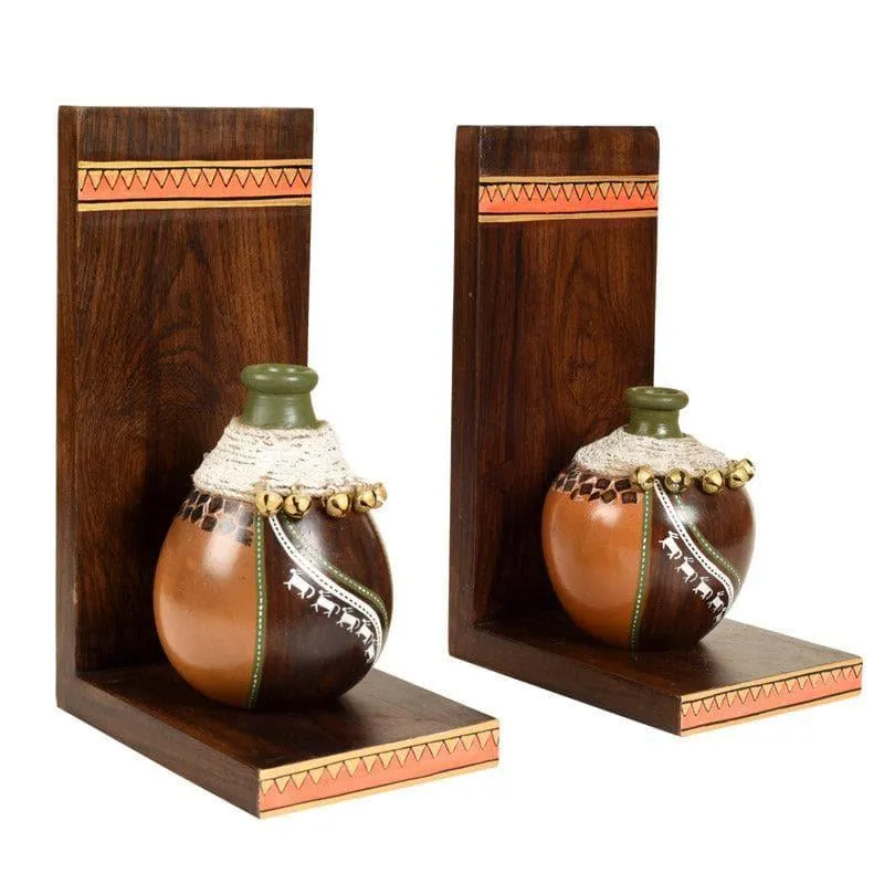 Coco Calm Wooden Wall Shelf With Earthen Vases - Set Of Four media 4