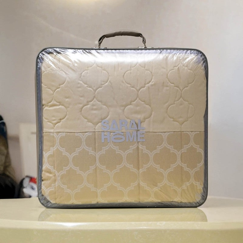 Golden Noor Reversible Comforter media 6