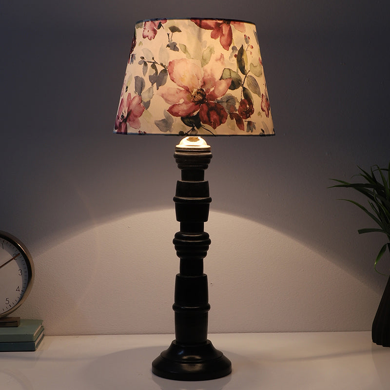 Lumikko Kente Printed Mango Wood Table Lamp - Multicolor
