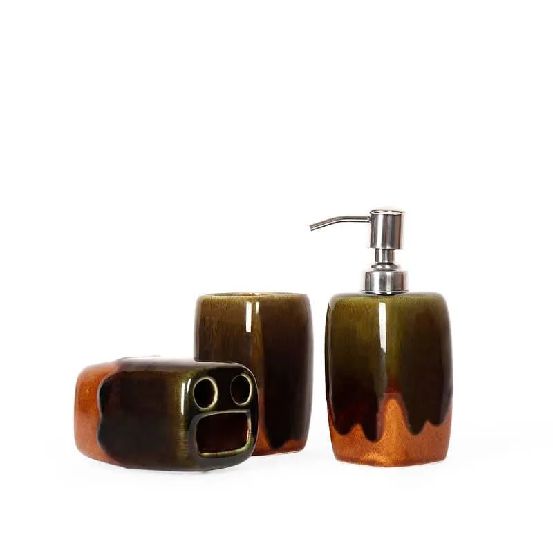 Oaklie Bathroom Set media 3