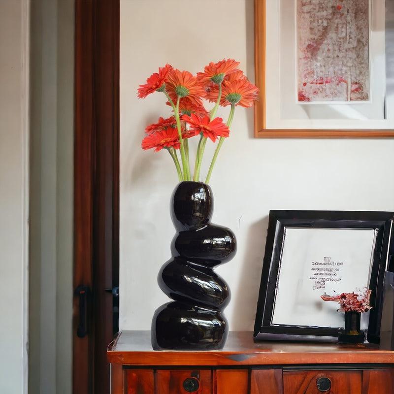 Pebble Play Vase - Black media 3
