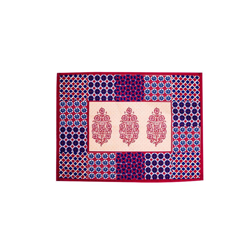 Maroon Mix Table Runner & Placemat - Five Piece set media 5