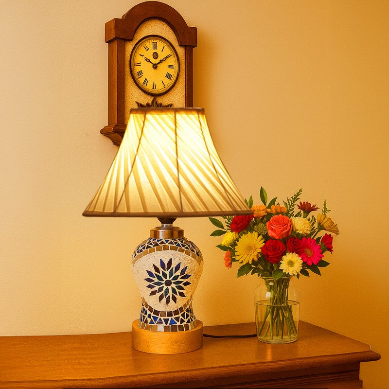 Floranira I Pleated Wooden Table Lamp - Multicolor