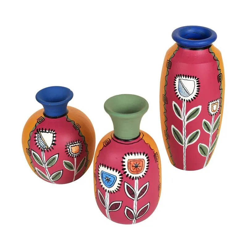 Layan Flora Terracotta Vase - Three Piece Set media 4