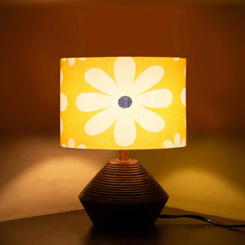 Yami Bloom Wooden Table Lamp - Multicolor media 3