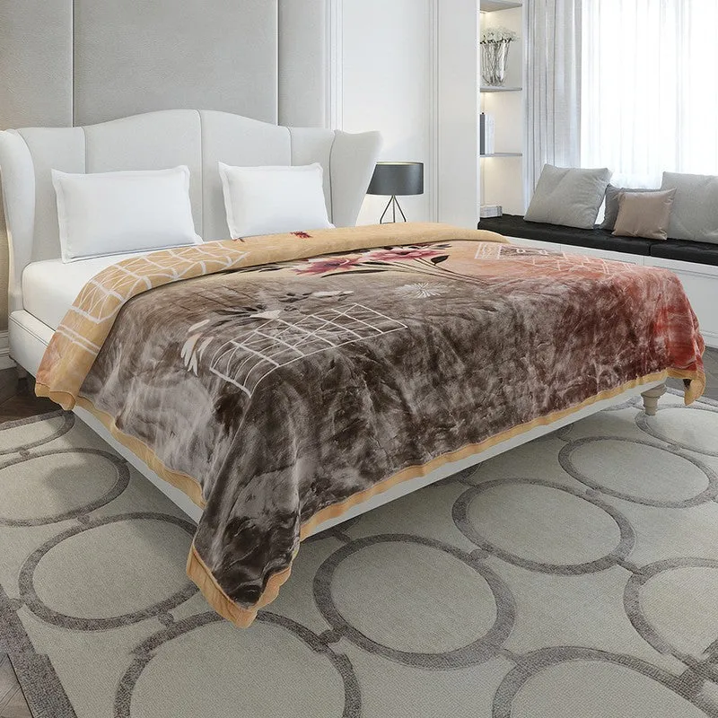 Monte Carlo Whispering Petals Blanket - 1136 GSM media 1