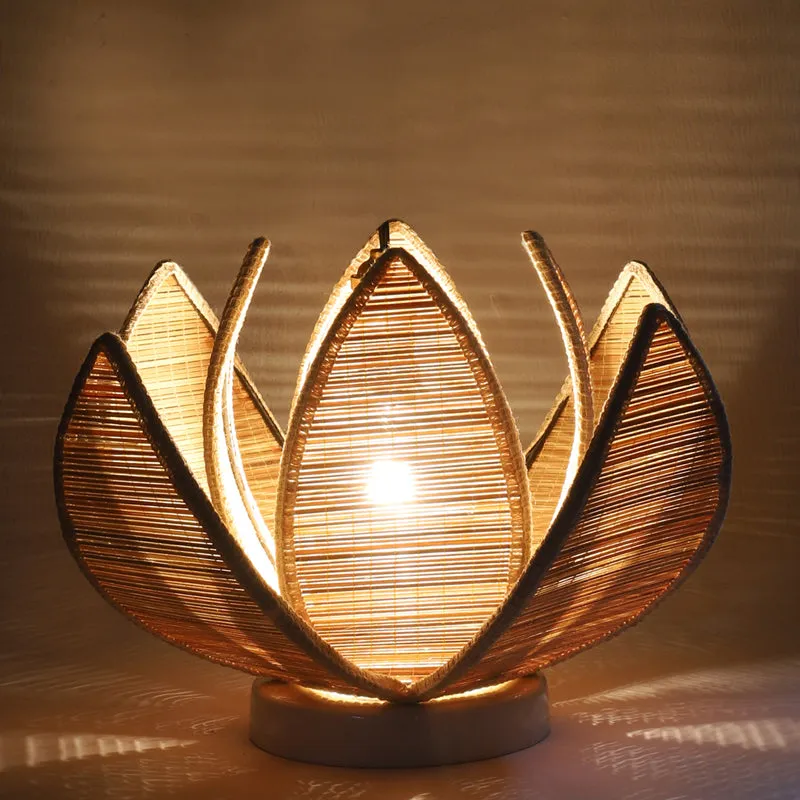 Bralia Bamboo Rose Table Lamp - Beige media 5