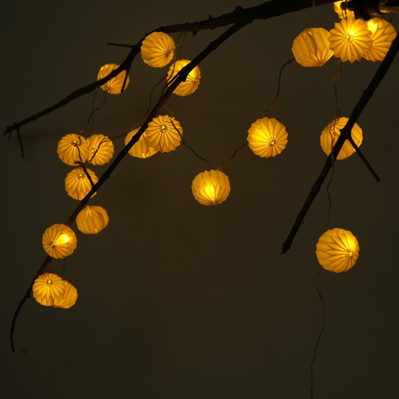 Fig Living Tabla Paper String Light media 3