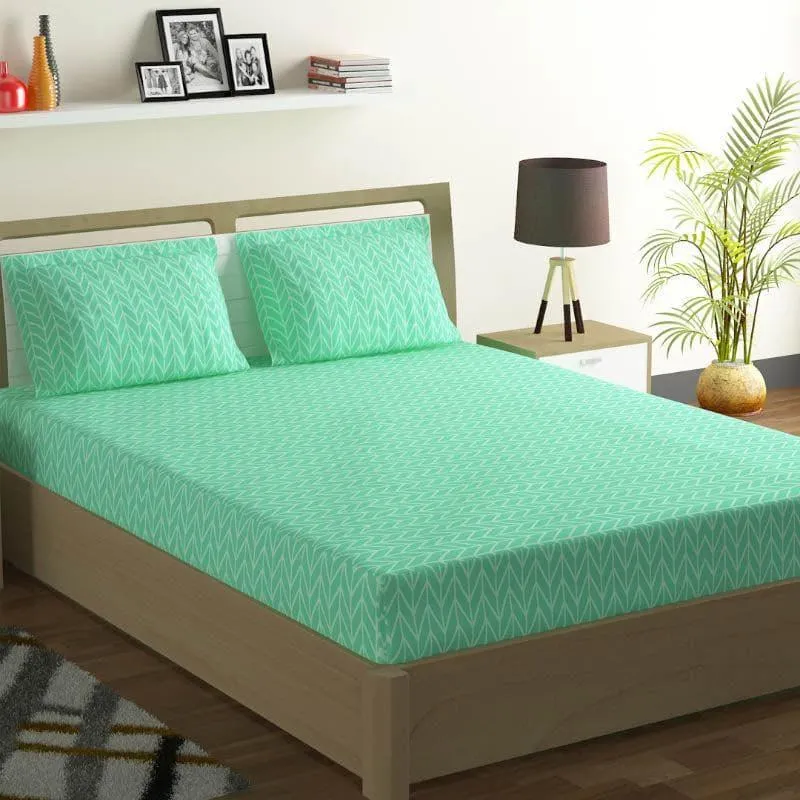 Swayam Madonna Printed Cotton Bedsheet (Turquoise) - 180 TC media 3