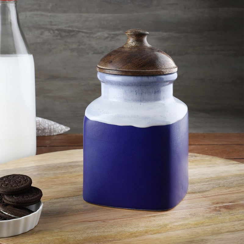 Versatile Beverage Jar