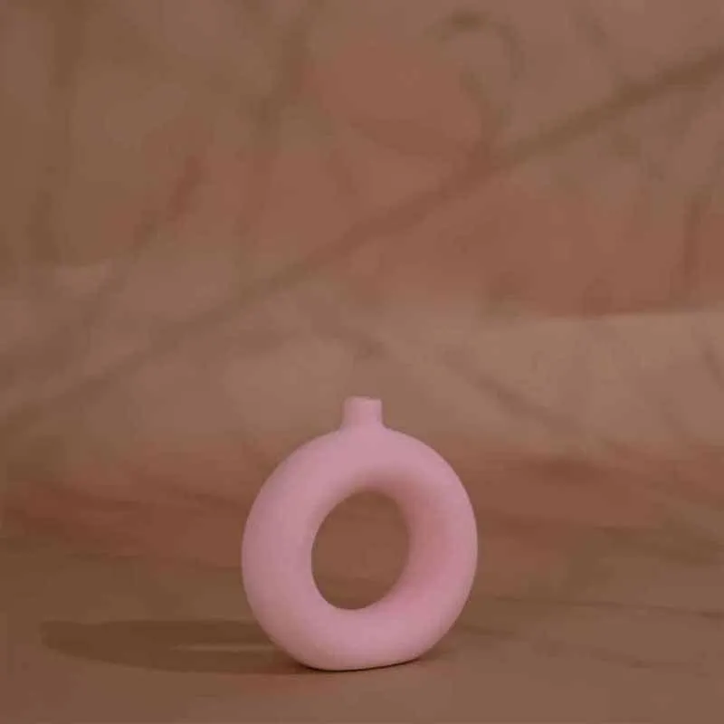 Boho Donut Vase - Pink media 3