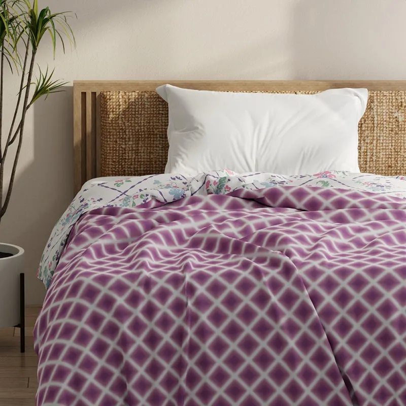 Galahad Reversible Geometric Comforter (Purple) - 120 GSM media 4