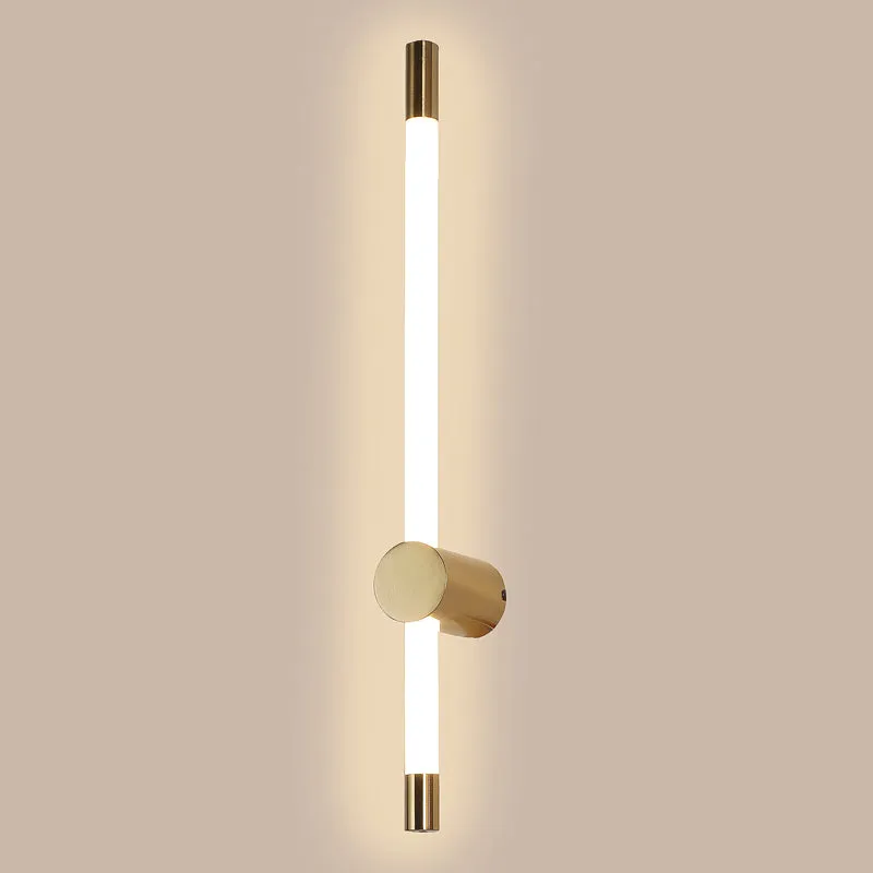 Koenig Iron & Acrylic Wall Lamp media 1